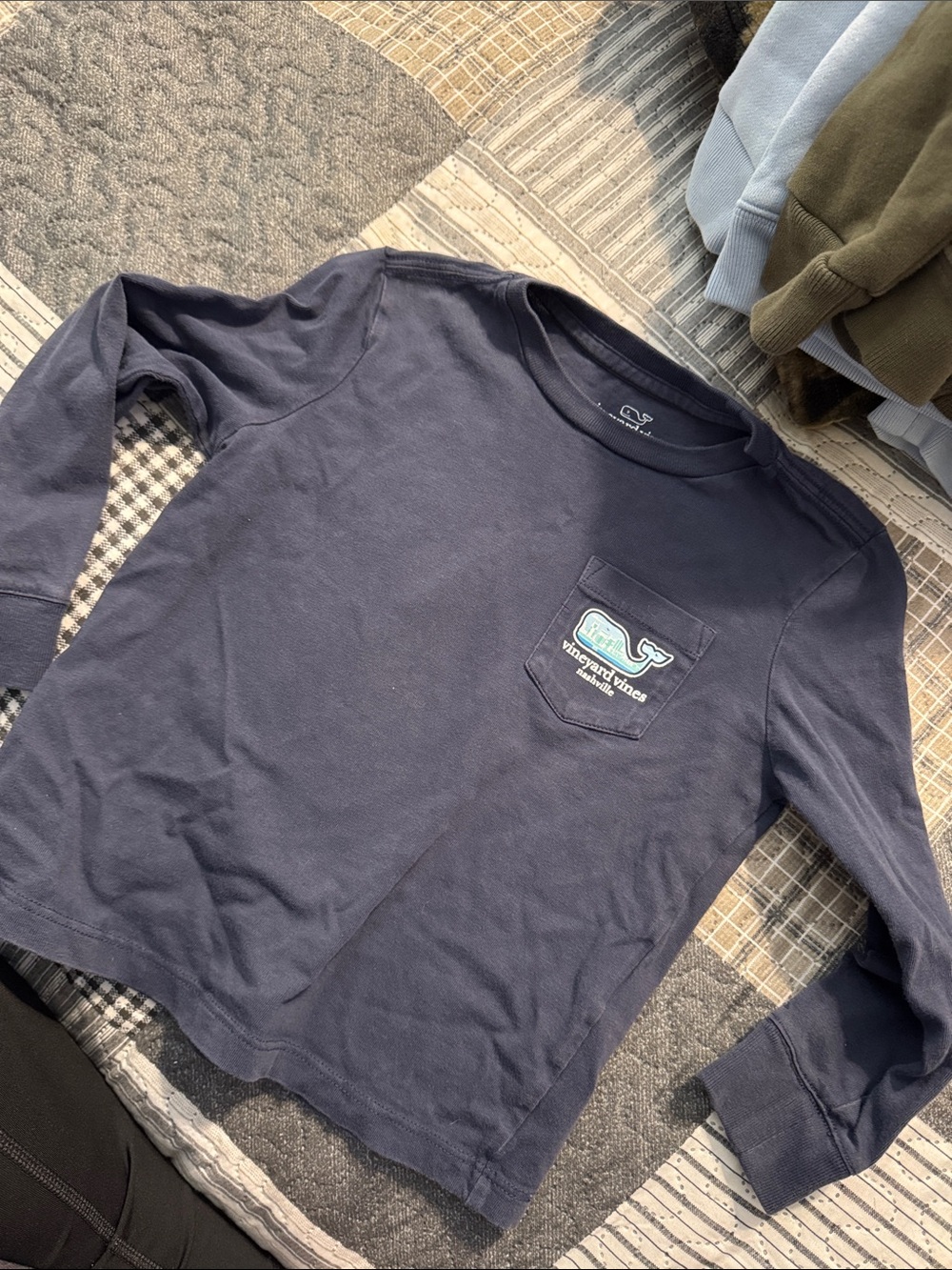 Vineyard Vines Kids Navy Crewneck Long-Sleeve Pocket Tee